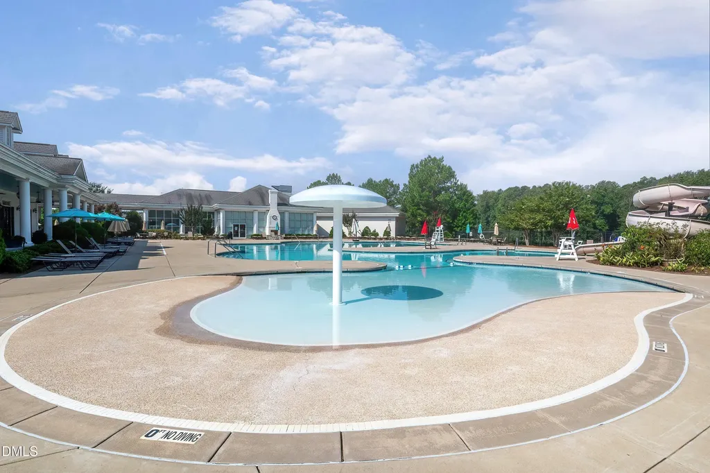 1905 Green Oaks Parkway Holly Springs NC 27540