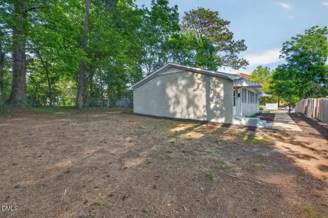 2220 Lincoln Street Durham NC 27707