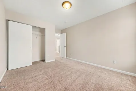 14 Fielding Court Durham NC 27703