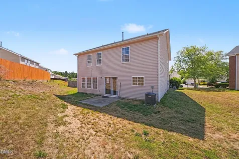 14 Fielding Court Durham NC 27703