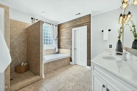 945 Alden Bridge Drive Cary NC 27519