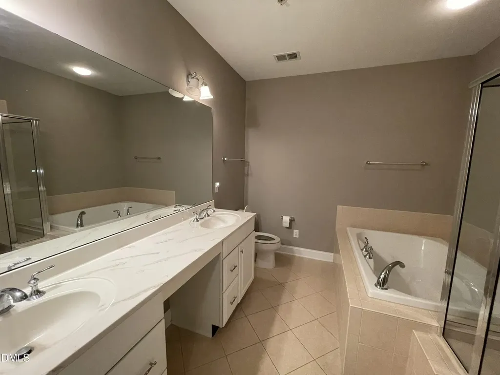 10411 Rosegate Court Raleigh NC 27617