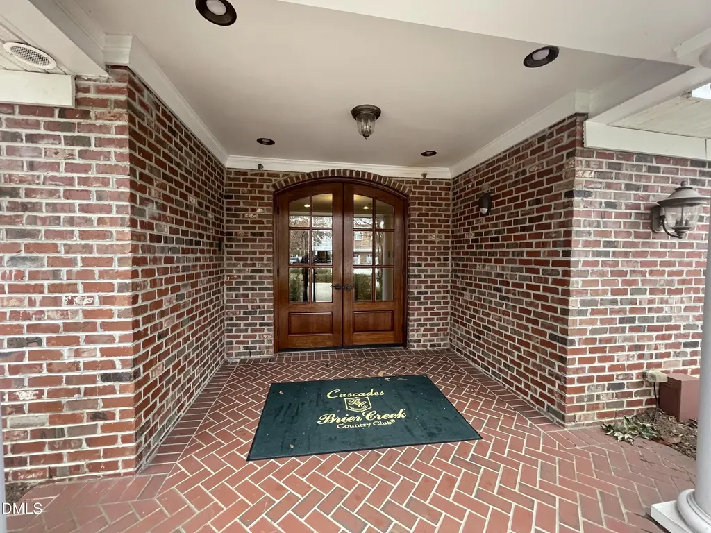 10411 Rosegate Court Raleigh NC 27617