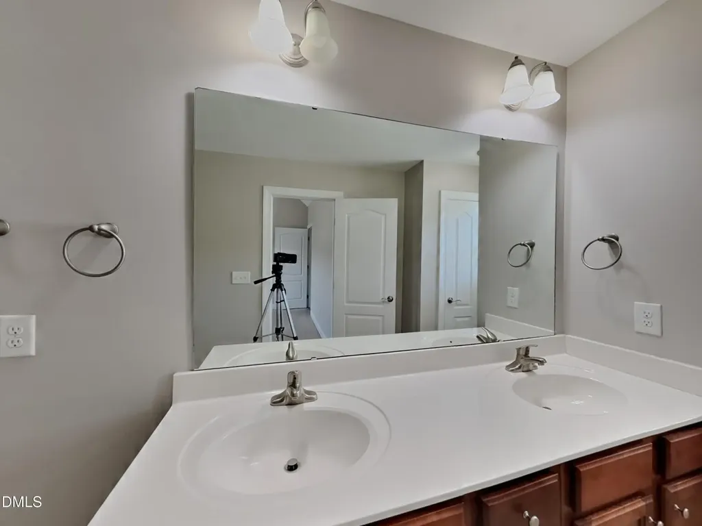 335 Oxfordshire Drive Fuquay Varina NC 27526