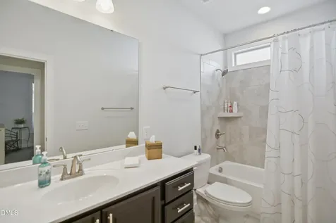 1609 Bloomsbury Manor Drive Durham NC 27703