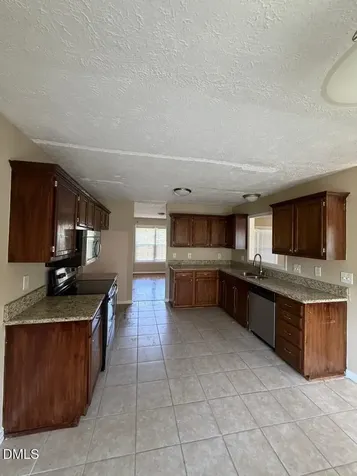 849 Santiato Drive Fayetteville NC 28314