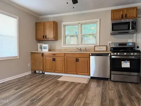 122 S 5th Street Spring Lake NC 28390