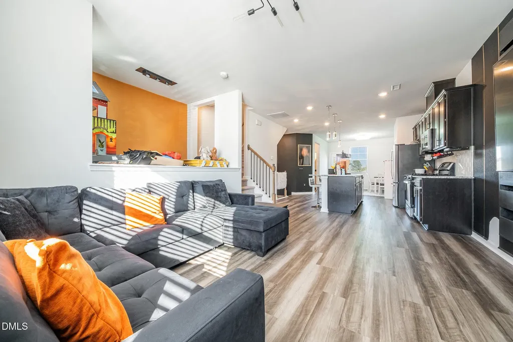 6638 Perry Creek Road Raleigh NC 27616