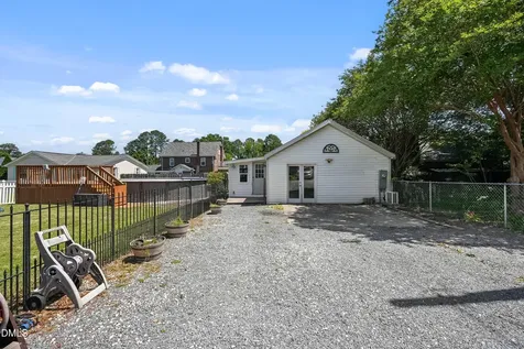 316 W Main Street Benson NC 27504