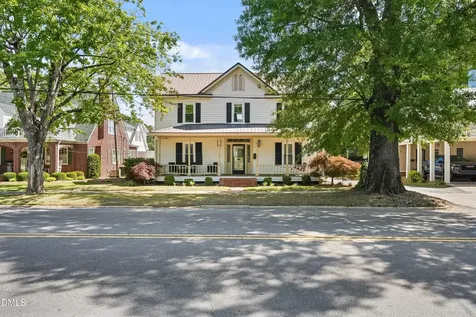 316 W Main Street Benson NC 27504
