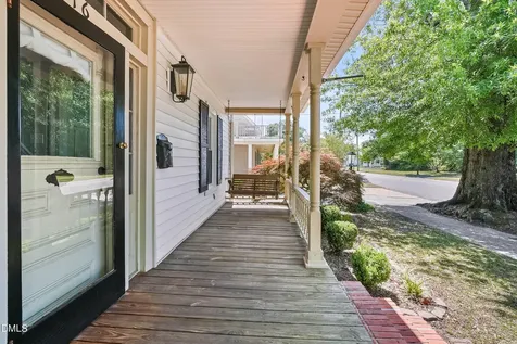 316 W Main Street Benson NC 27504