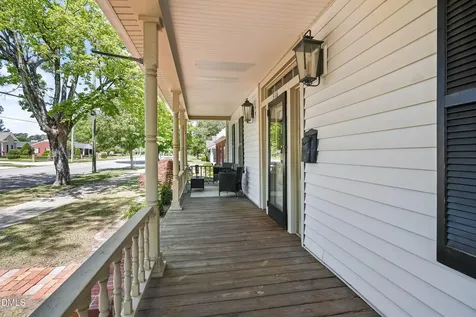 316 W Main Street Benson NC 27504