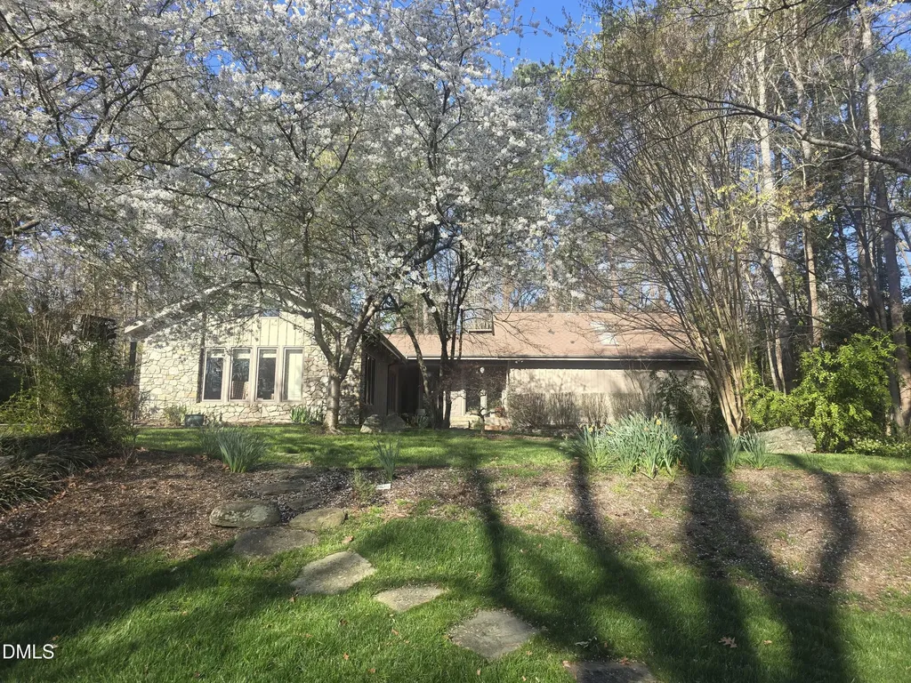 10 Kendall Drive Chapel Hill NC 27517