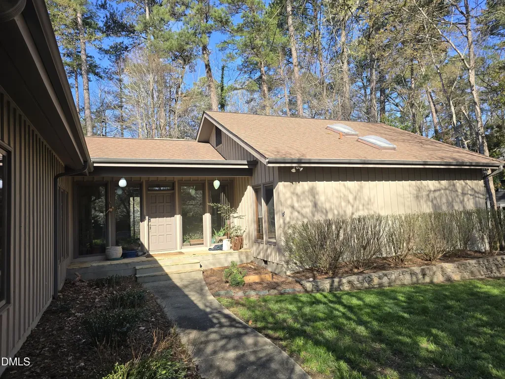 10 Kendall Drive Chapel Hill NC 27517
