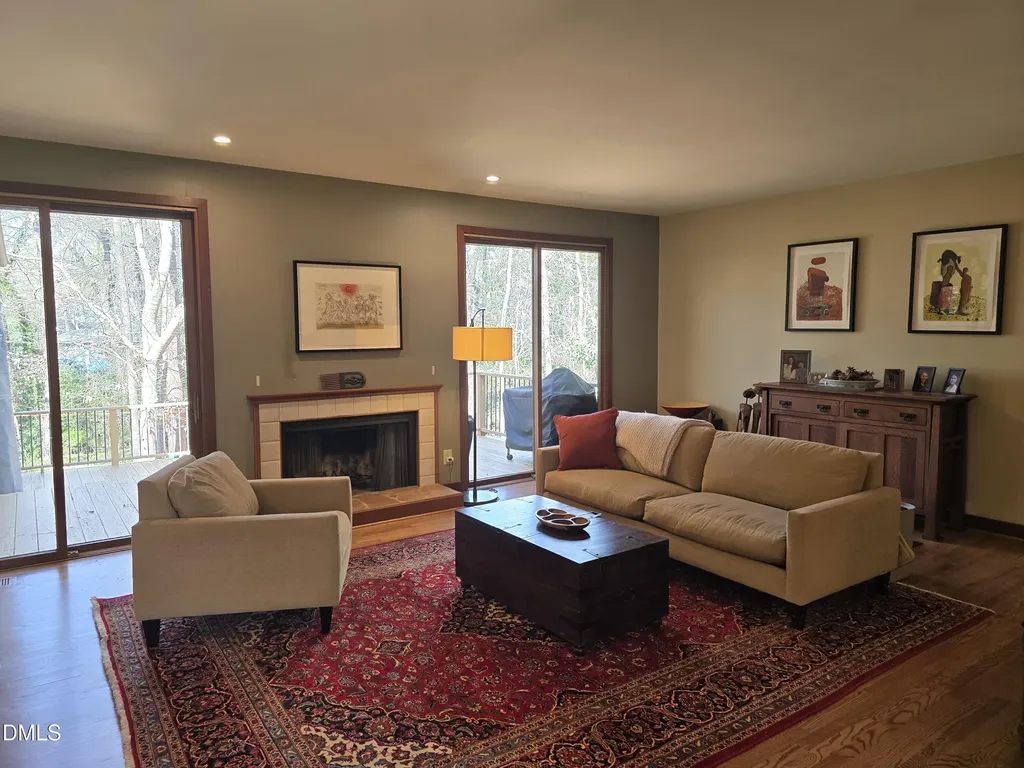 10 Kendall Drive Chapel Hill NC 27517