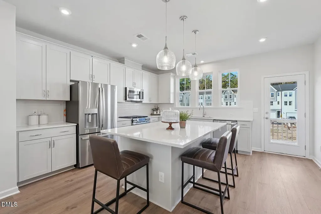 1031 Zelkova Chapel Hill NC 27517