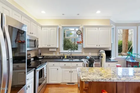 3505 Creekwood Bluffs Court Apex NC 27539
