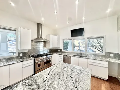 306 Keener Street Cary NC 27511