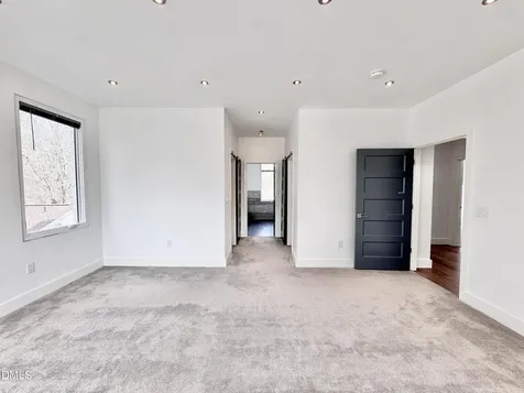 306 Keener Street Cary NC 27511