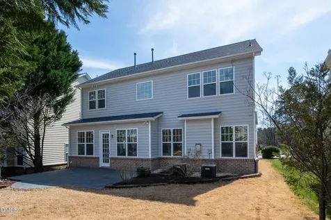 1748 Laurel Park Place Cary NC 27511