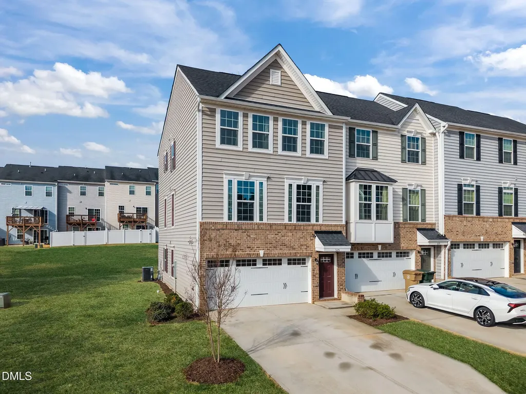325 Amber Acorn Avenue Raleigh NC 27603