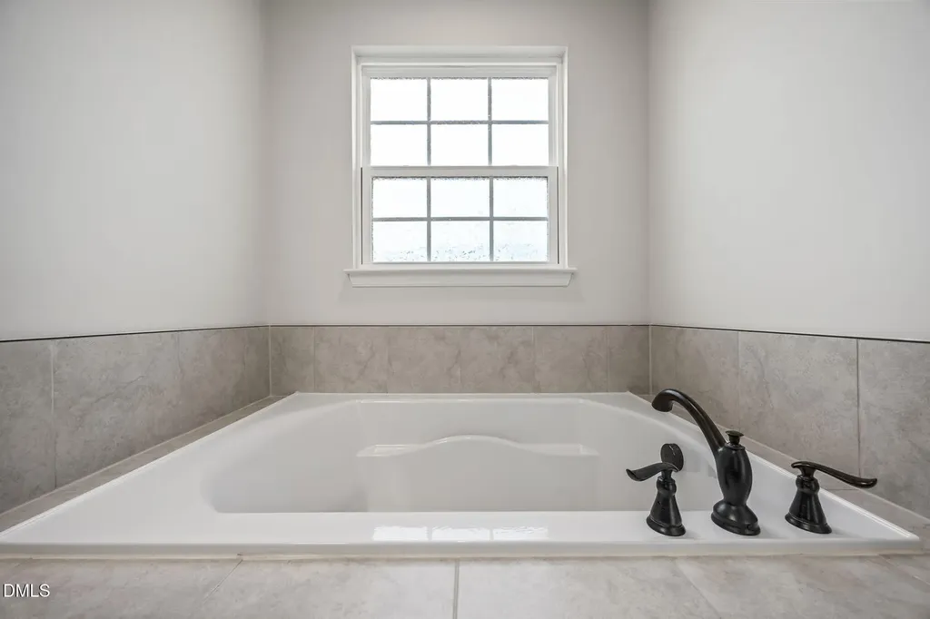 325 Amber Acorn Avenue Raleigh NC 27603