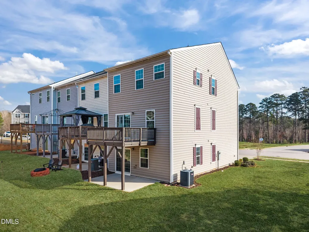 325 Amber Acorn Avenue Raleigh NC 27603