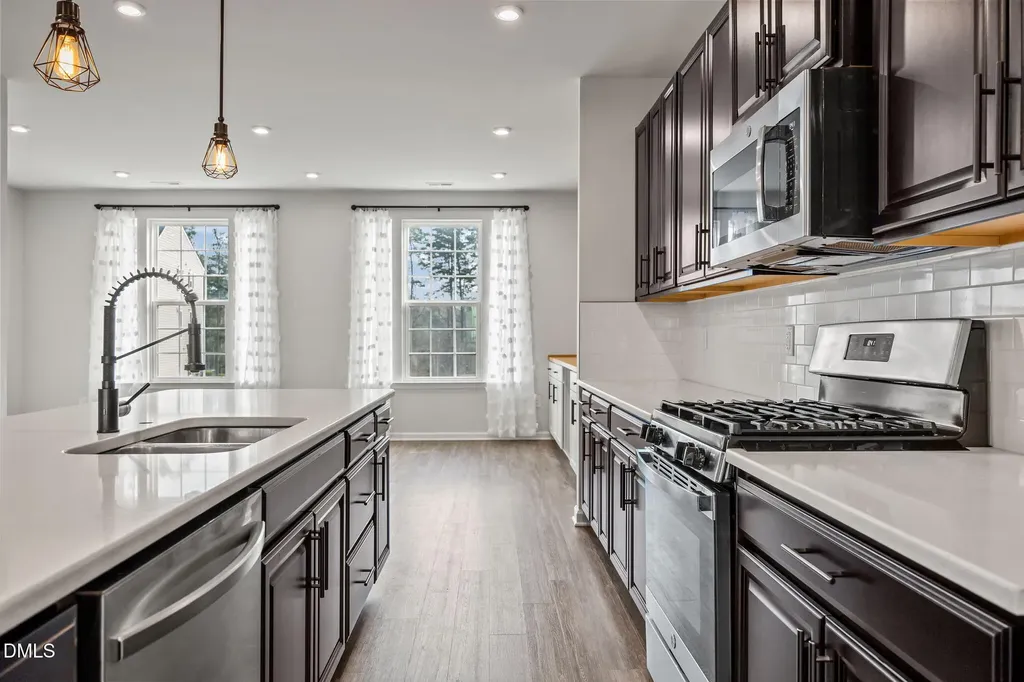 325 Amber Acorn Avenue Raleigh NC 27603