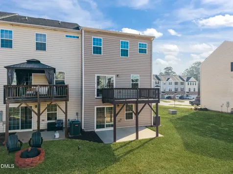 325 Amber Acorn Avenue Raleigh NC 27603