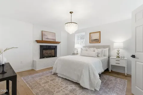 7 Cates Court Hillsborough NC 27278