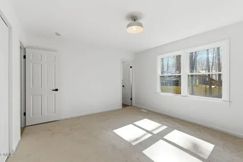 7 Cates Court Hillsborough NC 27278