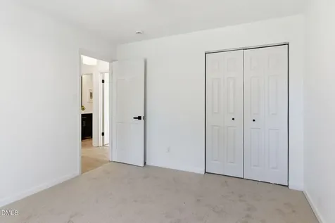 7 Cates Court Hillsborough NC 27278