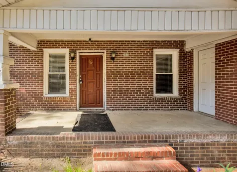 113 Austin Street Sanford NC 27330
