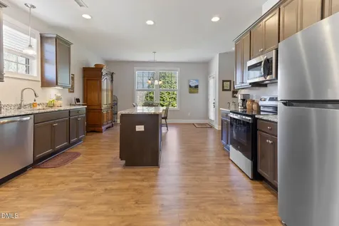 402 Mockingbird Lane Mebane NC 27302