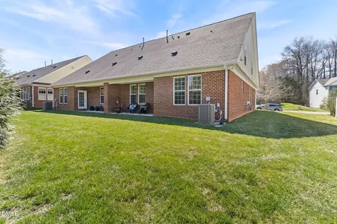402 Mockingbird Lane Mebane NC 27302