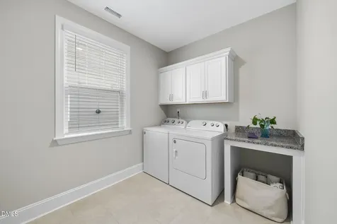 1856 Amberly Ledge Way Cary NC 27519