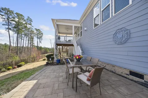 1856 Amberly Ledge Way Cary NC 27519