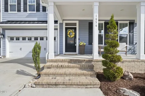 1856 Amberly Ledge Way Cary NC 27519