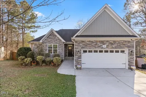 801 Clean View Court Fuquay Varina NC 27526