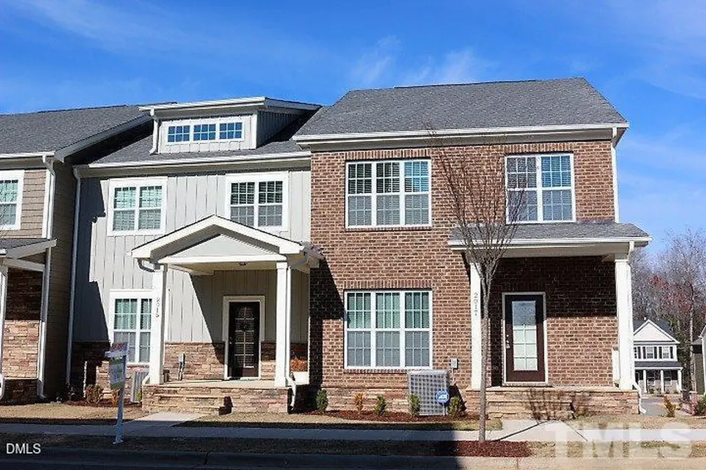 2017 Hayes Lane Holly Springs NC 27540