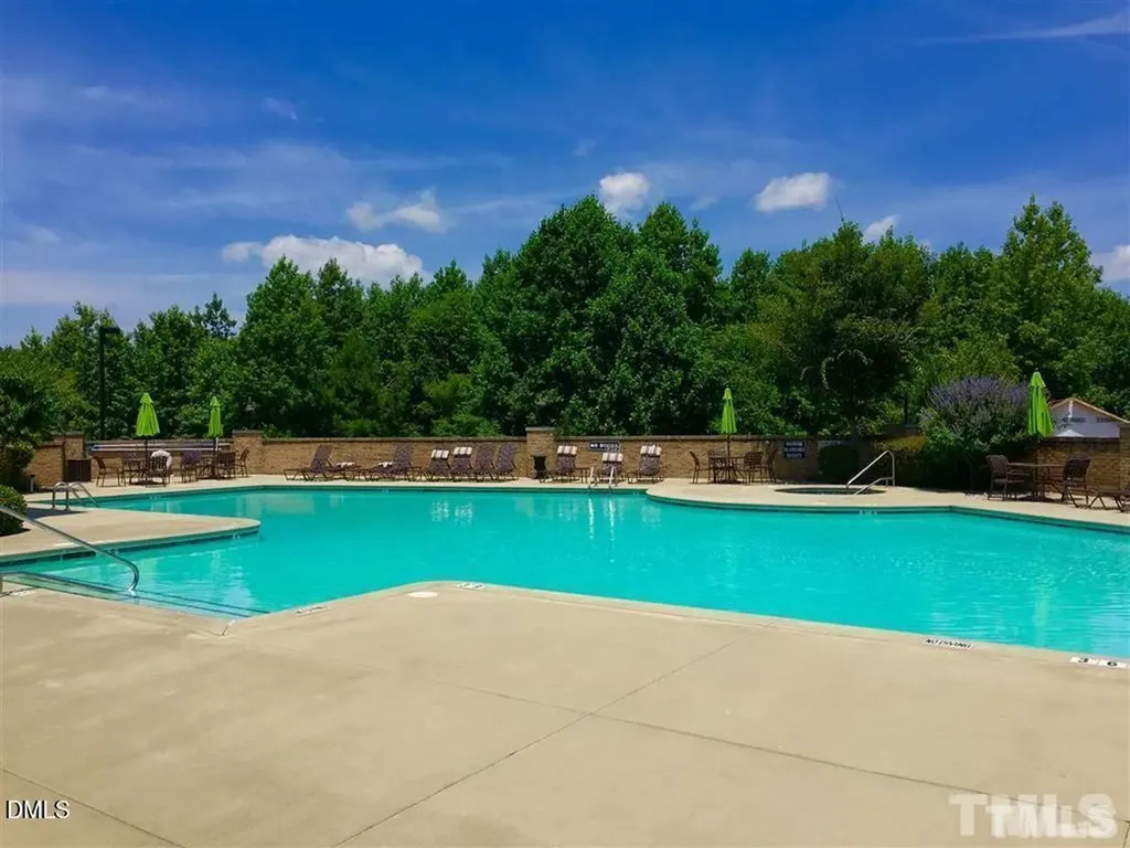2017 Hayes Lane Holly Springs NC 27540