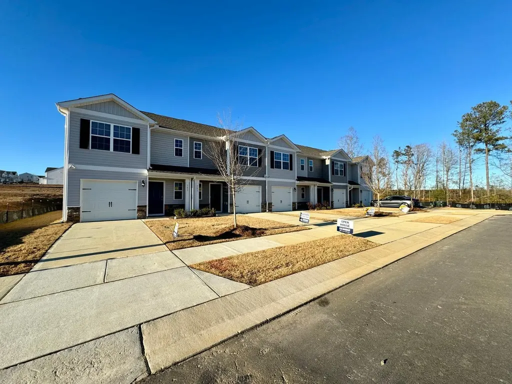 149 Tributary Way Fuquay Varina NC 27526