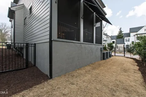 1614 Carson Street Raleigh NC 27608