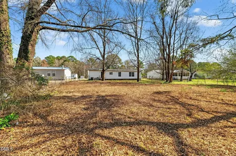 1120 Pasture Lane Fayetteville NC 28312
