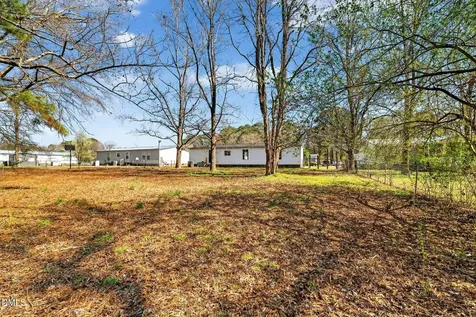 1120 Pasture Lane Fayetteville NC 28312