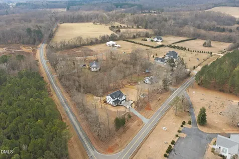 3649 Saxapahaw-bethlehem Church Road Mebane NC 27302