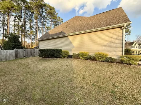 8621 Malahar Lane Angier NC 27501
