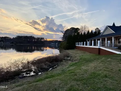 8621 Malahar Lane Angier NC 27501