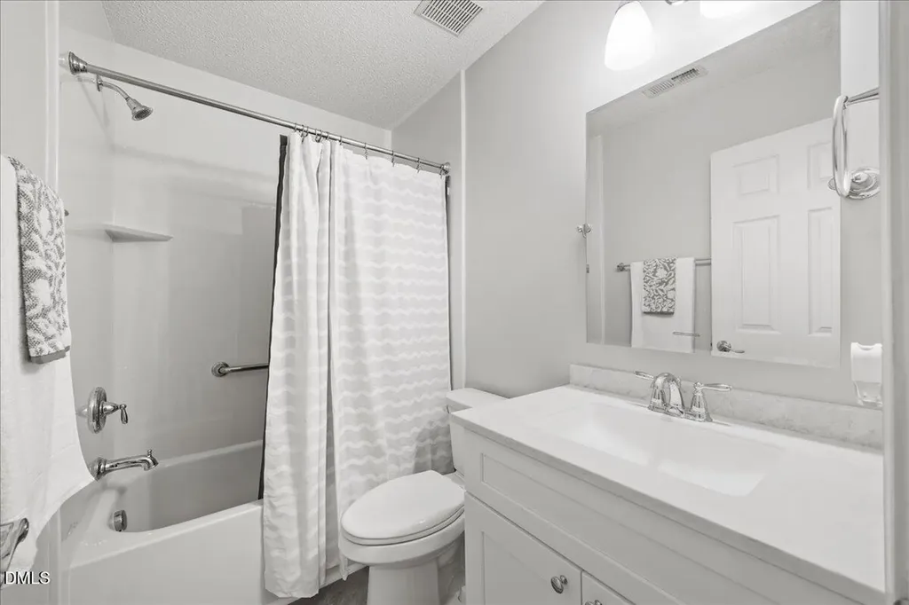 1932 Stroll Circle Fuquay Varina NC 27526