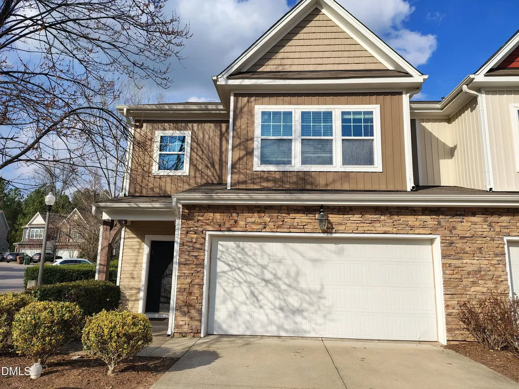 831 Davidson Point Road Cary NC 27513